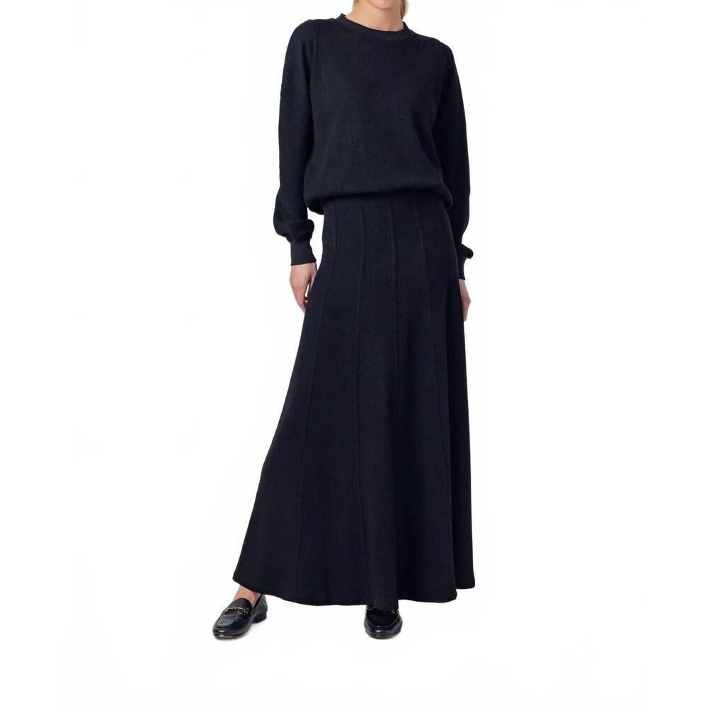 NEW SUNDAYS nicola skirt in black